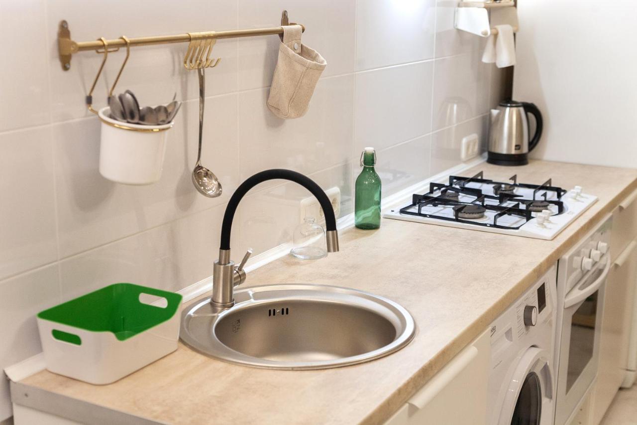 Bv Apartments Cozy In Center Львів Екстер'єр фото