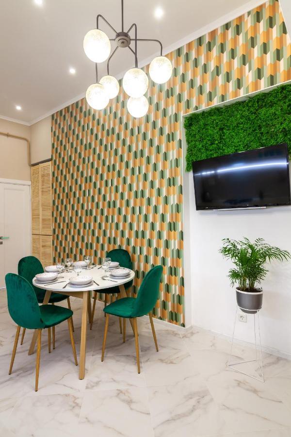Bv Apartments Cozy In Center Львів Екстер'єр фото